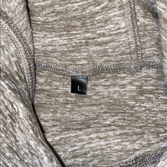 ❌SOLD❌Balance athletica crop purpose hood - Picture 4 of 7